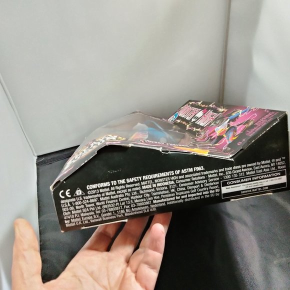 2013 Monster High FREAKY FUSION NEIGHTHAN ROT zombie unicorn NOS 2 in 1 - Picture 8 of 8